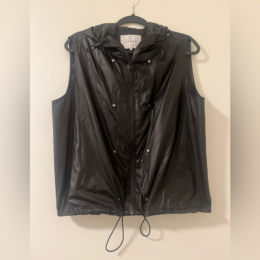 Adorable FRAME waterproof vest with hood